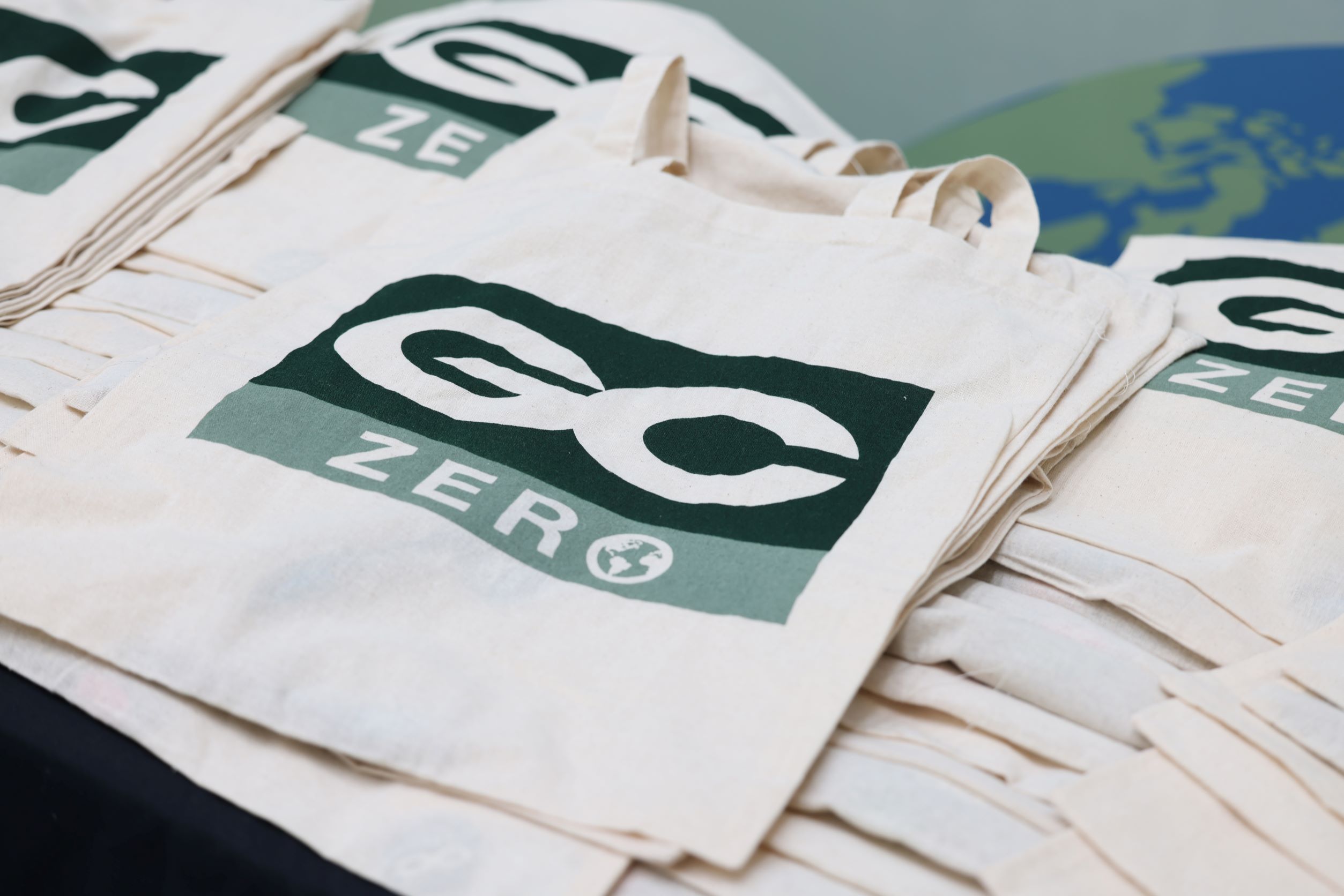GC Zero tote bags WEB.JPG